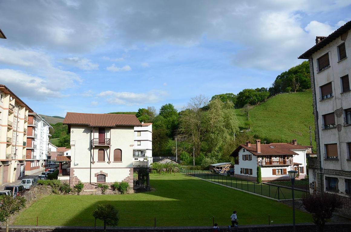 Apartamentos Elizondo Buitenkant foto